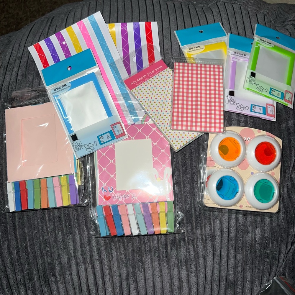 Polaroid Items 📸